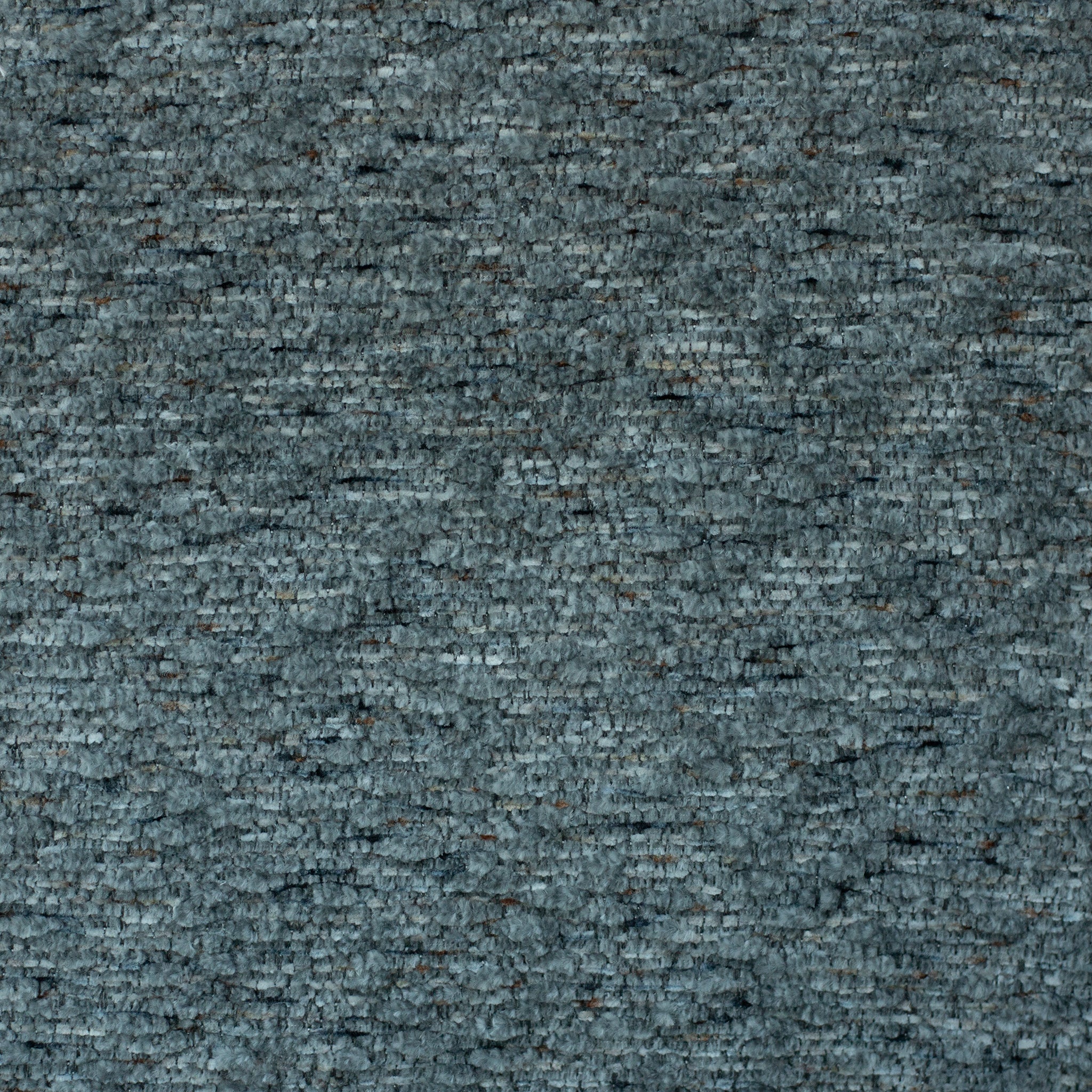 270085