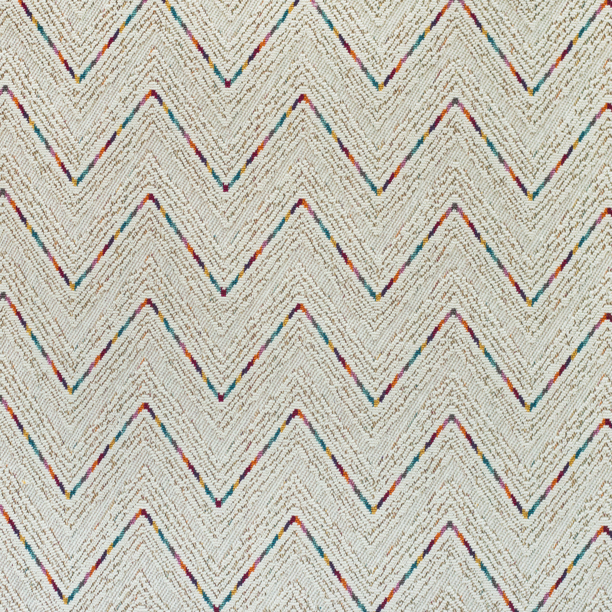 49572