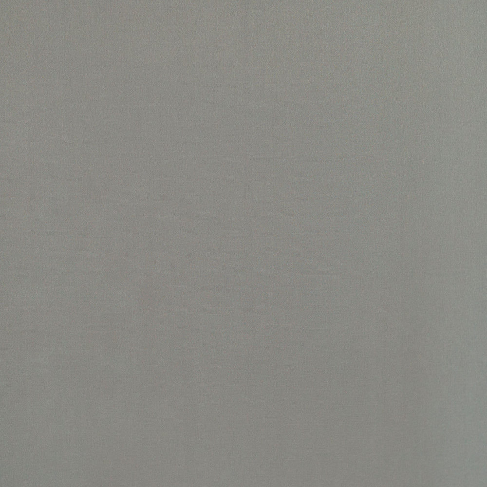 105652