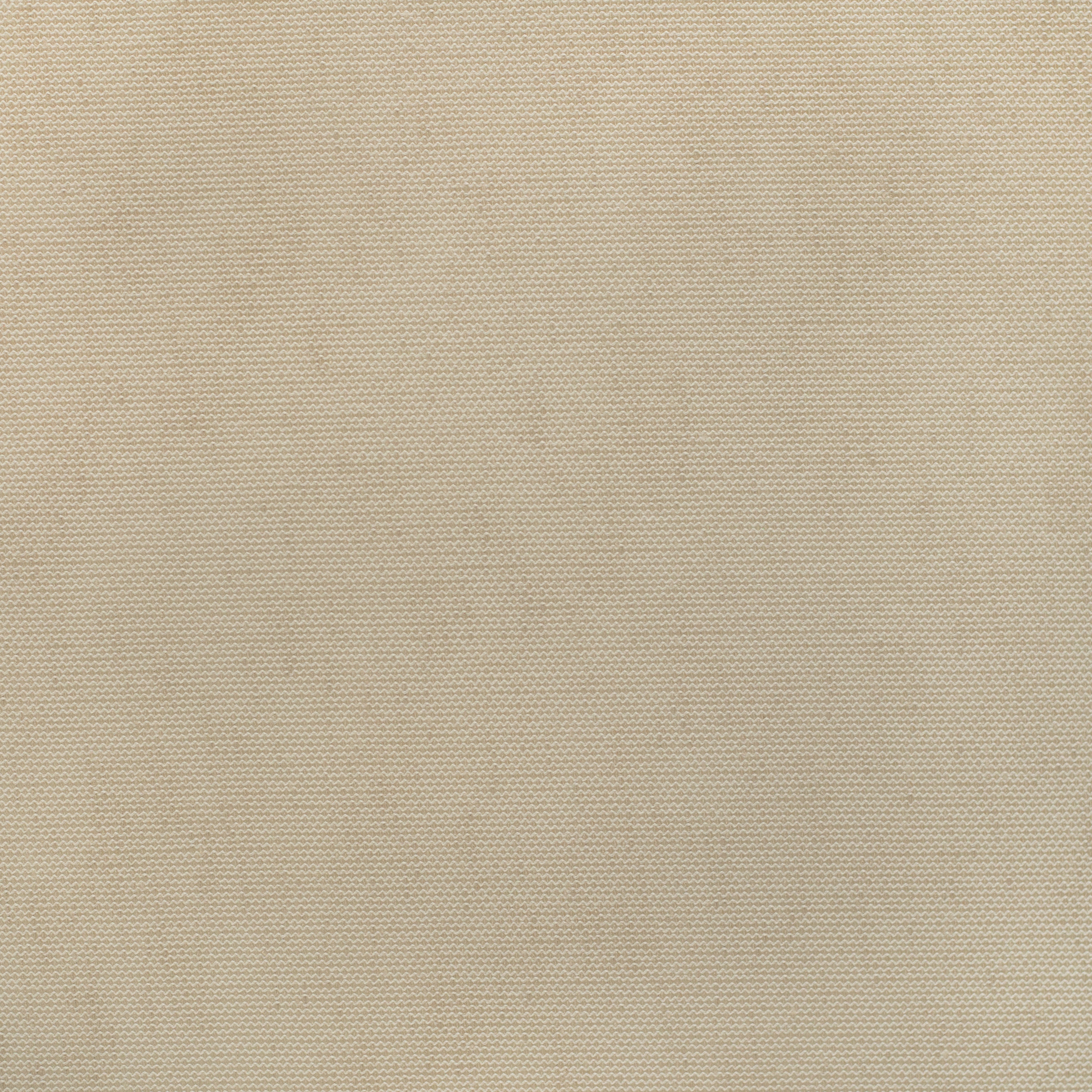 250531
